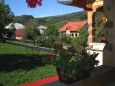 Cazare in Maramures - PENSIUNEA LILIANA - Poienile Izei - click aici, pentru marirea pozei