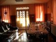 Cazare in Maramures - PENSIUNEA LA PALINCARIE LA FANICA - Hoteni - click aici, pentru marirea pozei