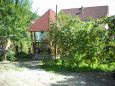 Cazare in Maramures - PENSIUNEA DUMBRAVA - Barsana - click aici, pentru marirea pozei