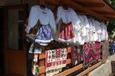 Cazare in Maramures - MAGAZIN ARTIZANAT MARAMURESENESC - Sapanta - click aici, pentru marirea pozei